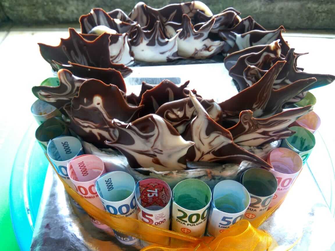 Kue Ultah Money Cake